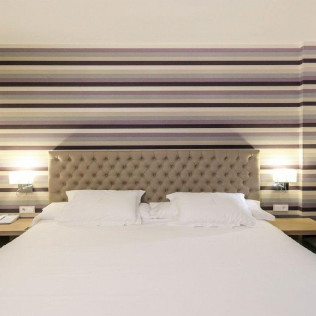 Escapada con Desayuno en U Hotel Spa Ciudad de Astorga (Astorga, León)
