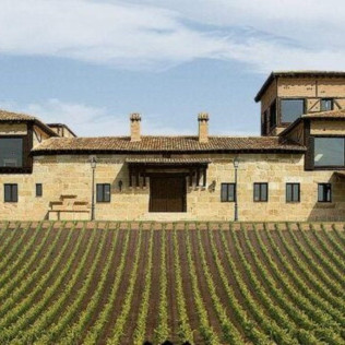 Escapada con Spa en Hotel Spa Tudanca Aranda 4* y Visita a Bodegas Viña Arnáiz con Cata de Vinos (Burgos)