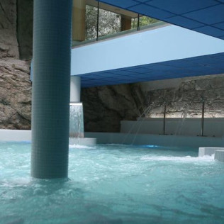 Escapada de 2 noches en Hotel con Spa en Balneario La Hermida 4* (Cantabria)