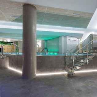 Circuito Spa y Masaje Intense Relax para dos en Hotel Spa Odeón 4* (Ferrol, A Coruña) - De lunes a viernes