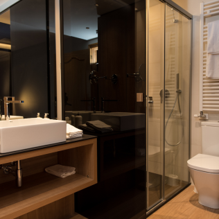 Escapada de 1 o 2 Noches con Cena en Hotel Terradets (Cellers, Lleida)