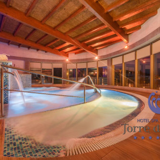 Circuito Spa y Masaje Relajante en el Hotel Spa Norat Torre do Deza 4* Superior (Pontevedra)