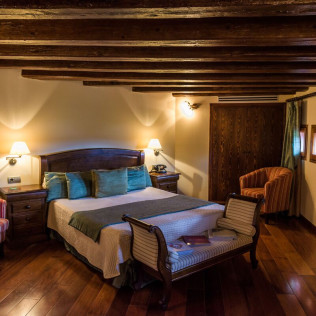 Escapada en Hotel Restaurante Villa Retiro 5* (Xerta, Tarragona)