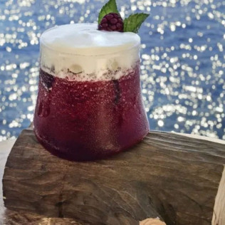 Masaje en Pareja con Cóctel y Cena o Comida para dos en Hotel Vistabella 5* (Roses, Girona)