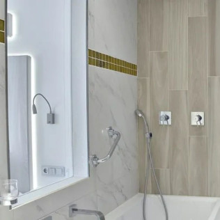 Escapada con Vistas al Mar y Spa en Hotel Vistabella 5* (Roses, Girona)