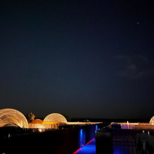 Noche bajo las Estrellas: Escapada con Desayuno en Hotel Zielo Las Beatas (Villahermosa, Ciudad Real)