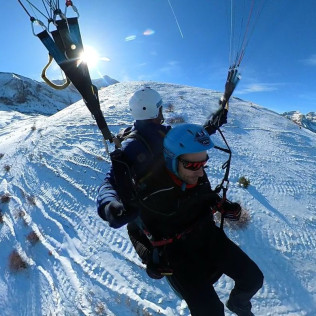 Vuelo en Parapente Biplaza con Vídeo Opcional (El Pueyo de Jaca, Huesca)