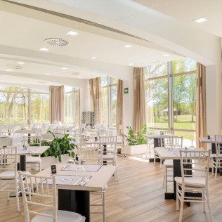 Escapada con Spa y Menú Degustación en IBERIK Augas Santas Balneario & Golf 4* (Pantón, Lugo)