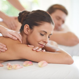 Masaje Love Secret para dos con Champagne y Chocolate en Millenium Spa - Ibersol Torremolinos Beach 4* (Torremolinos, Málaga)