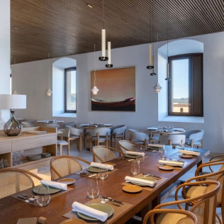 Mesa para dos: Comida o Cena para dos personas en Parador de Ibiza (Ibiza)