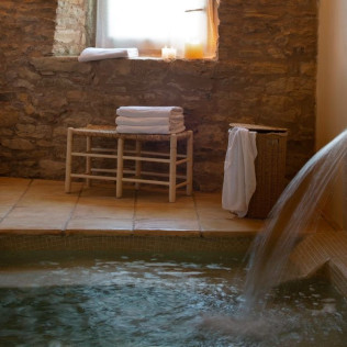 Spa Privado y Comida o Cena para dos en Ecoturisme Can Buch (Sant Aniol de Finestres, Girona)