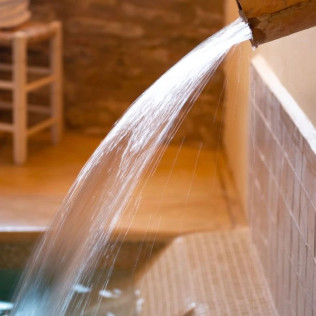 Spa Privado para dos en Ecoturisme Can Buch (Sant Aniol de Finestres, Girona)