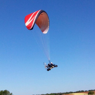 Vuelo en Parapente o Paratrike (León)