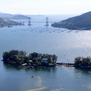 Visita Guiada a la Isla de San Simón desde Cangas y Vigo (Pontevedra)