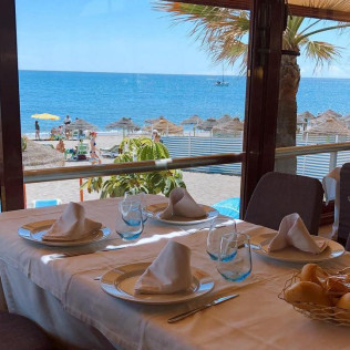 Jacuzzi Privado, Masaje y Cena para dos en Aguas del Sol Centro Wellness (Torremolinos, Málaga)
