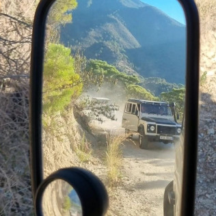 Jeep Safari: Aventura 4x4 Off-Road por la Sierra de las Nieves (Málaga)