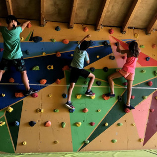 Circuito Multiaventura y Tirolinas en Jumpland Aventura Ecològica (Salou, Tarragona)
