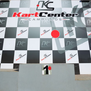 Tanda de Karting de 15 minutos para 2 ó 4 personas en Karting Campillos (L-V) (Málaga)