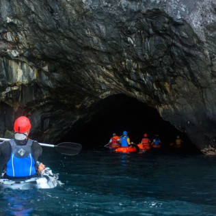 Ruta en Kayak a la Cueva Bonita (Santa Cruz de Tenerife)