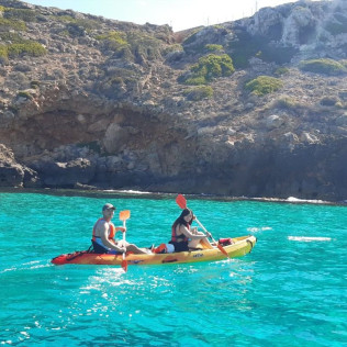 Excursión en Kayak a Cuevas (Llucmajor, Mallorca)