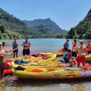 Ruta en Kayak para dos por el Río Ebro (Miravet, Tarragona)