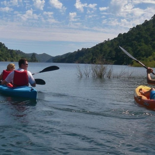Kayak en Lago de Montaña (Marbella, Málaga)