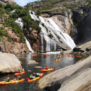 Ruta Guiada en Kayak a Ézaro (A Coruña)
