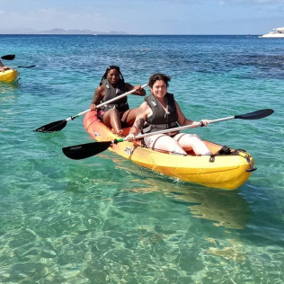 Kayak y Snorkel en la Playa de Papagayo (Lanzarote)