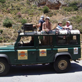 Jeep Tour: Ruta en Land Rover 4x4 (San Pedro Alcántara, Málaga)