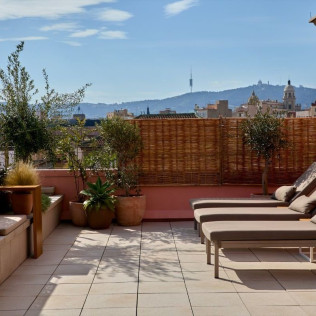 Zona Wellness, Masaje Discovery y Almuerzo para dos en Hotel Le Méridien Barcelona 5* (Barcelona)