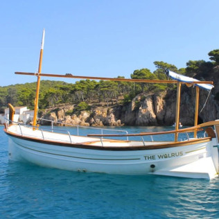 Paseo Privado en Llaüt con Opción a Aperitivo y Bebidas o Comida para dos (Calella de Palafrugell, Girona)