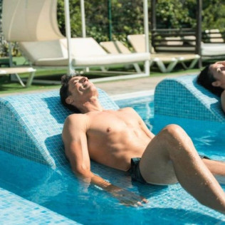 Day Pass Premium: Day Pass, Spa y Comida en Hotel Magic Robin Hood 4* (El Albir, Alicante)