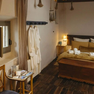 Escapada con Desayuno en Mas el Mir (Girona)