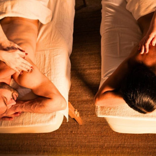 Masaje Completo Relax en Pareja para dos en Alanda Marbella Hotel 5* (Marbella, Málaga)