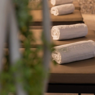 Circuito Spa, Masaje Corporal y Facial en Hotel Catalonia Atenas 4* (Barcelona)