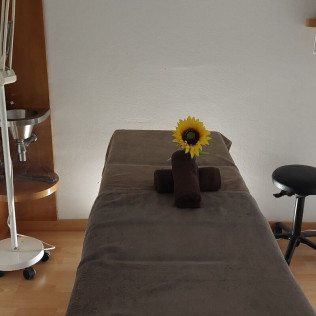 Masaje Deportivo o Descontracturante en Body & Face (Barcelona)