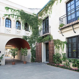 Masaje en Pareja y Spa Privado para dos en Hospes Palacio del Bailío 5* (Córdoba)