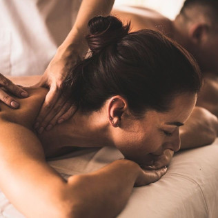 Masaje a Elegir en Pareja en Alqiro (Madrid)