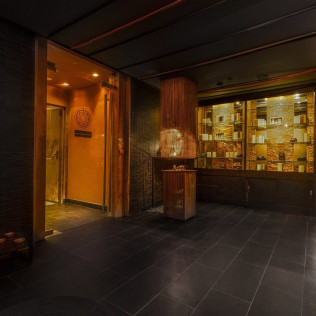 Circuito Spa y Masaje para dos en Cobre 29 en Hotel Meliá Valencia 4* (Valencia)