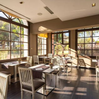 Circuito Spa, Masaje y Comida en Hotel Balneario Blancafort 4* (La Garriga, Barcelona)