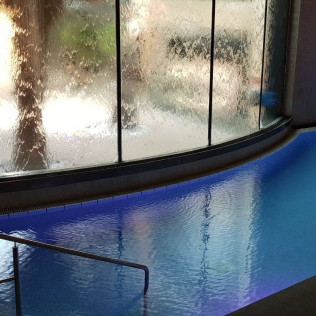 Circuito Termal, Masaje y Desayuno para dos en Spa Alterego del Hotel Miramar Barcelona 5* GL (Barcelona)