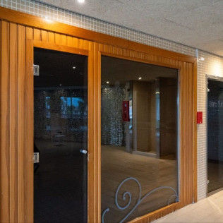 Circuito Spa y Masaje para dos en Dolce by Wyndham Barcelona Resort 4* Sup (Sant Esteve Sesrovires, Barcelona)