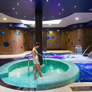 Circuito Spa y Masaje para Parejas en Spacio10 (Tenerife)