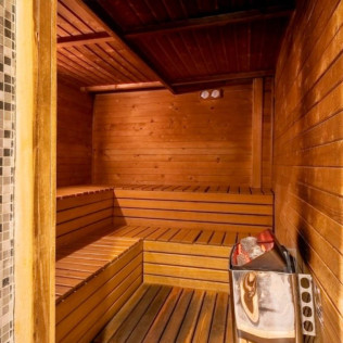 Circuito Spa y Masaje Relajante para dos en Spaxión del Hotel Áurea Convento Capuchinos 5* (Segovia)