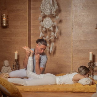 Masaje Ritual Tailandés para dos en Tierra Índigo (Madrid)