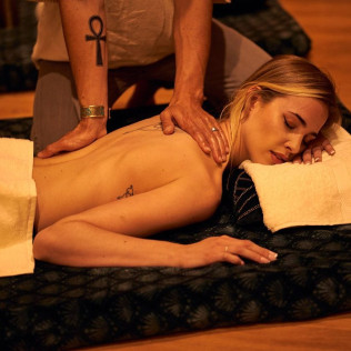 Masaje Ritual Tailandés en Tierra Índigo (Madrid)