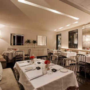 Menú Degustación de 6 Platos con Vino o Champagne en Restaurante Malvar del Hotel Hospes Puerta de Alcalá 5* (Madrid)