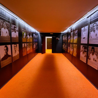 Mestalla Forever Tour: Visita Guiada al Estadio del Valencia Club de Fútbol (Valencia)