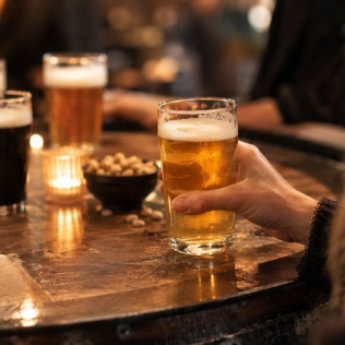 Cata de Cerveza Milana con Maridaje y Comida (Valladolid)