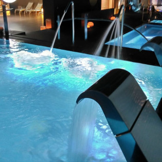 Circuito Spa en Senzia Montanyà - Montanyà Hotel & Lodge 4* (Seva, Barcelona)
